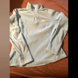 #9 North face fleece pullover
